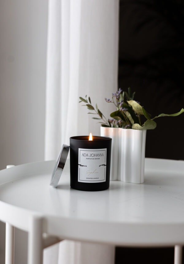 Sophie perfume candle